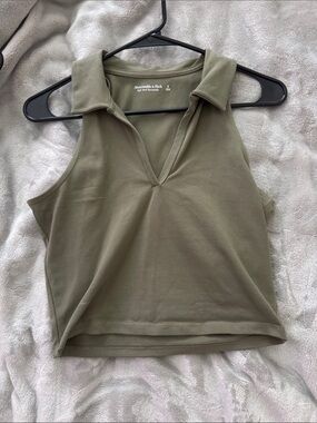 Abercrombie & Fitch Olive Collared Sleeveless Tank